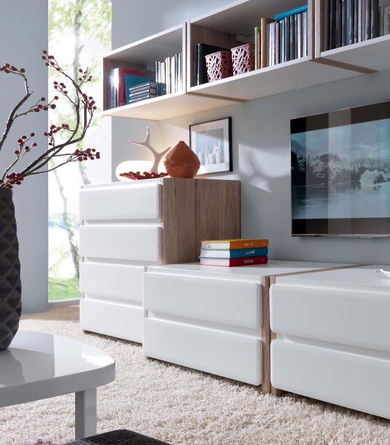 Gazetka promocyjna Black Red White str. 12